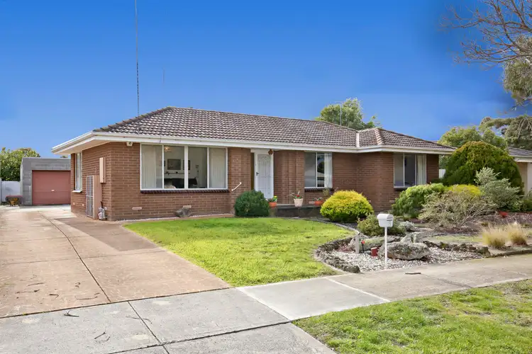 8 Ashton Street, Sunbury VIC 3429
