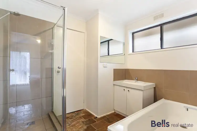 Fifth view of Homely house listing, 5 Monza Court, Deer Park VIC 3023