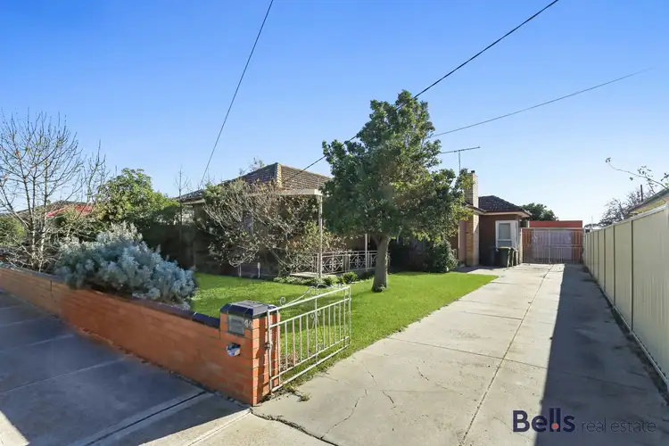 44 Poole Street, Deer Park VIC 3023