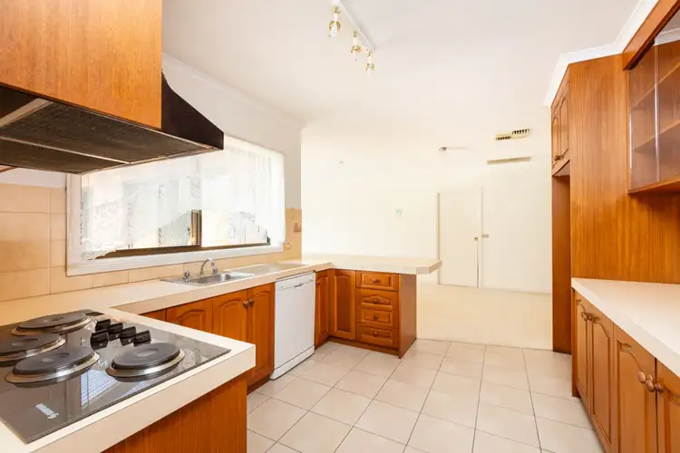 Fifth view of Homely house listing, 16 Smith Close, Mildura VIC 3500