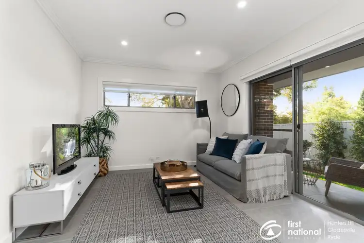 3/8 Haig Avenue, Denistone East NSW 2112