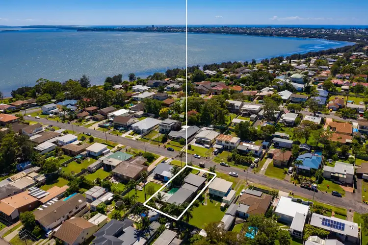 17 George Hely Crescent, Killarney Vale NSW 2261