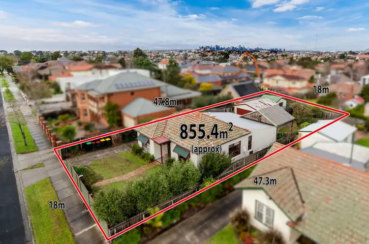 25 Braemar Street, Essendon VIC 3040