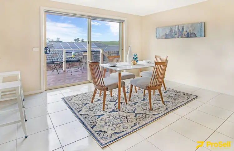 Fifth view of Homely unit listing, 1/15 Mathew Court, Drouin VIC 3818
