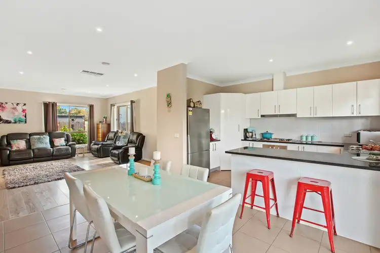 Fifth view of Homely townhouse listing, 5A Eden Street, Croydon VIC 3136