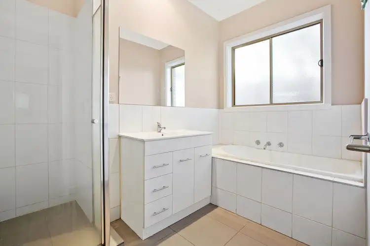 Sixth view of Homely townhouse listing, 5A Eden Street, Croydon VIC 3136