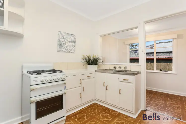 Fifth view of Homely unit listing, 1/2 Alexandra Avenue, Sunshine VIC 3020