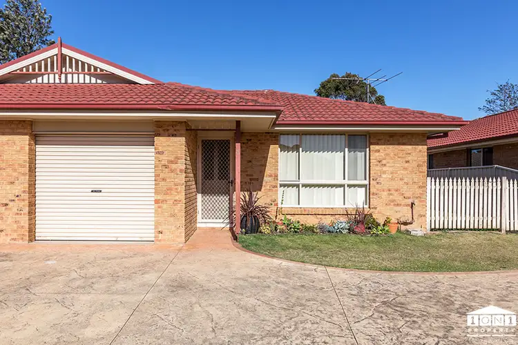3/6 Sports Avenue, Cessnock NSW 2325