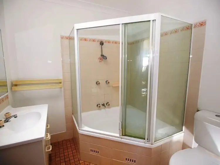 Fourth view of Homely unit listing, 2/12 John Street, Cardiff South NSW 2285