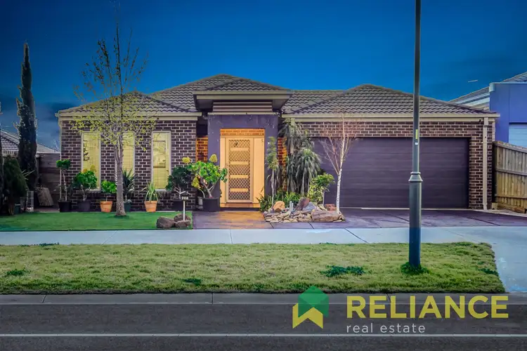 208 Botanica Springs Boulevard, Brookfield VIC 3338