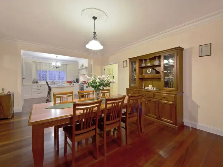 Fifth view of Homely house listing, 2 Blairgowrie Drive, Craigieburn VIC 3064