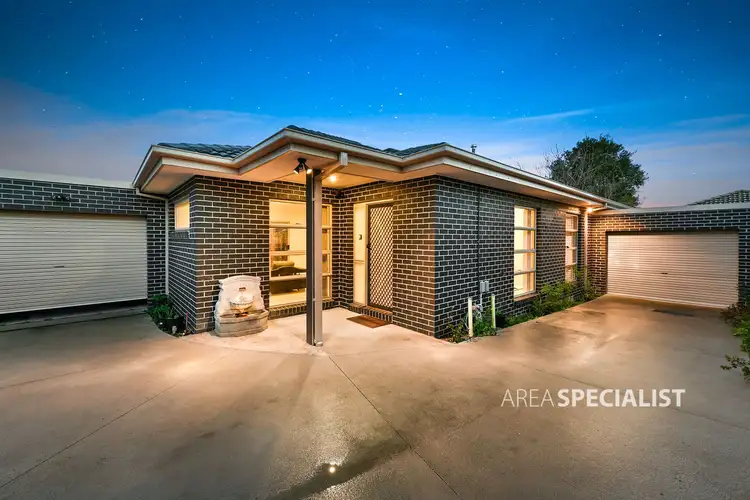 2/18 Grandview Avenue, Dandenong VIC 3175