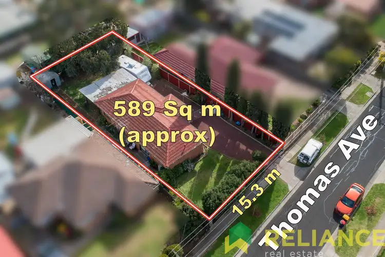 9 Thomas Avenue, Melton South VIC 3338