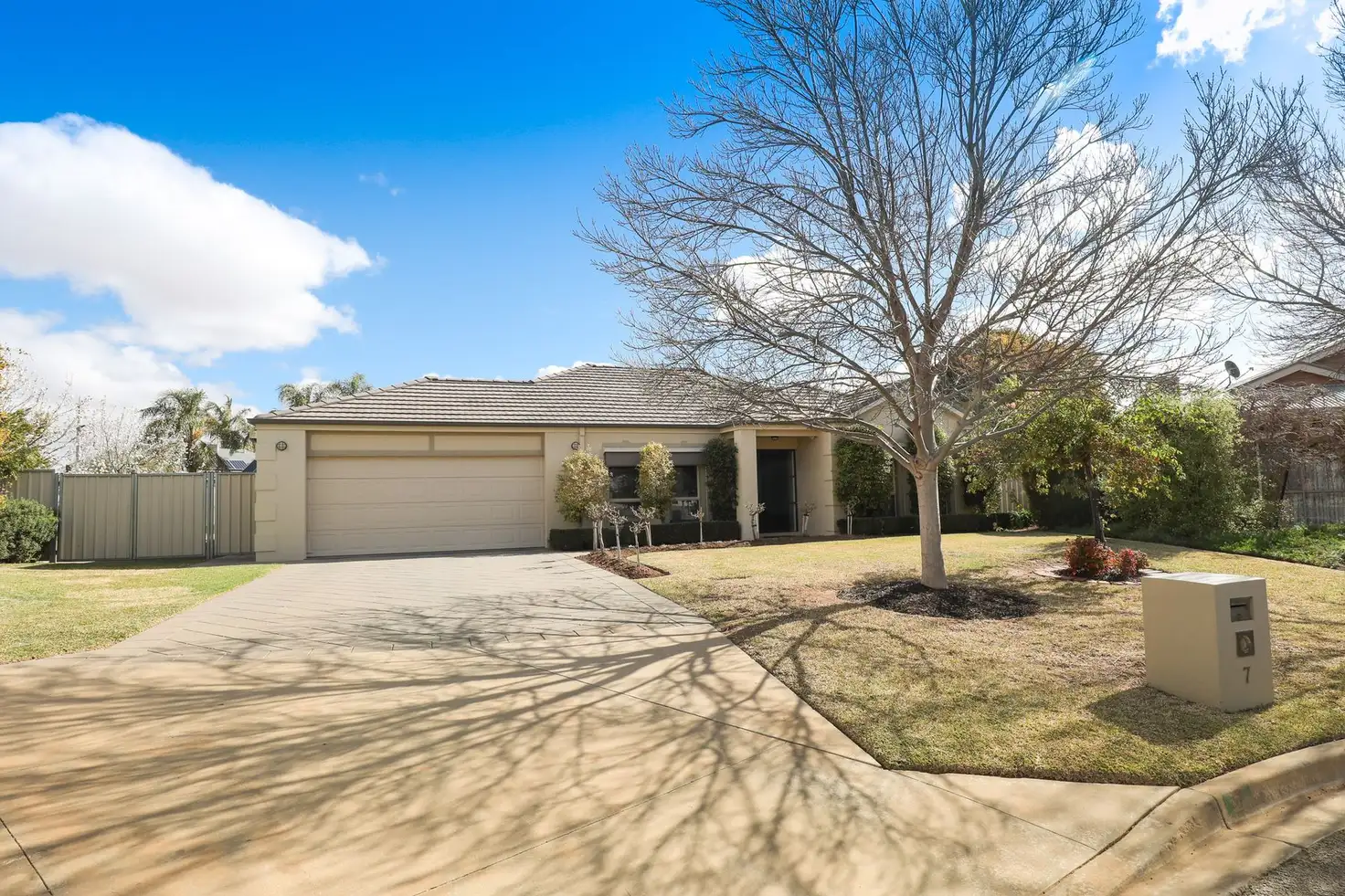 Main view of Homely house listing, 7 Cambridge Terrace, Mildura VIC 3500