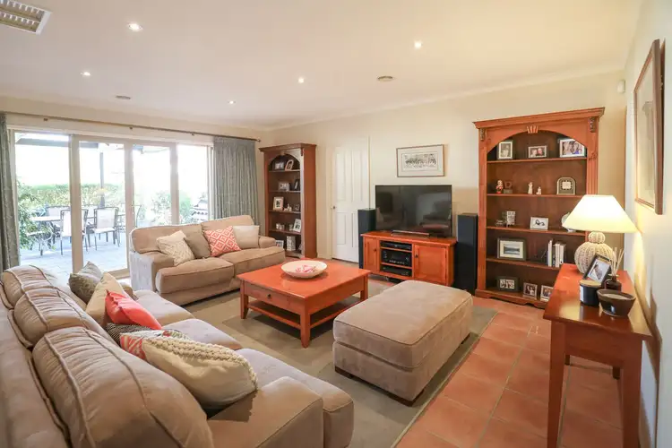 Seventh view of Homely house listing, 7 Cambridge Terrace, Mildura VIC 3500