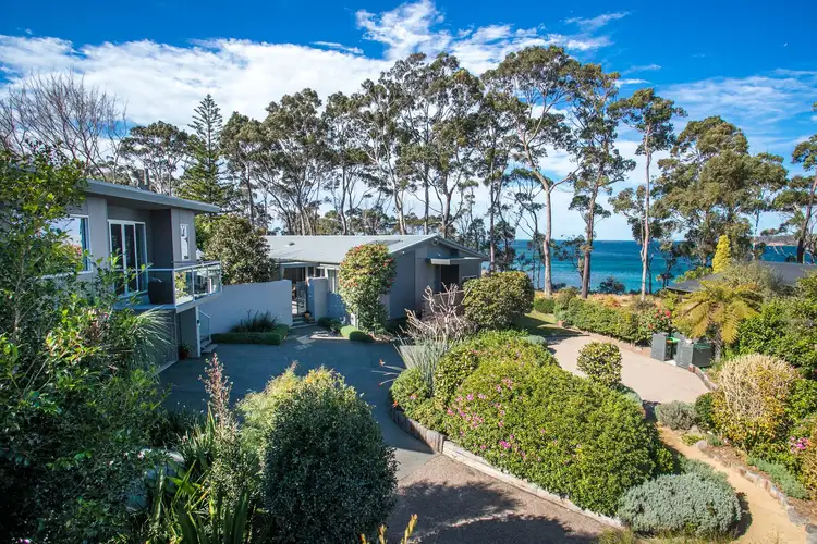 27 Denham Avenue, Denhams Beach NSW 2536