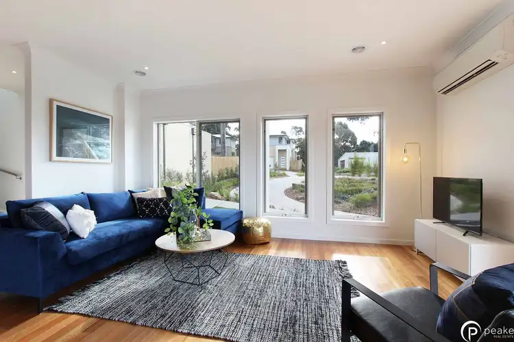Second view of Homely house listing, 5 Boyd Way, Narre Warren VIC 3805