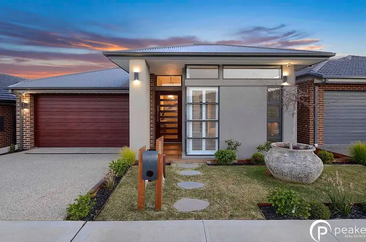254 Pink Hill Boulevard, Officer VIC 3809