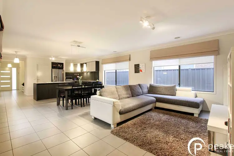 Fifth view of Homely house listing, 3 Flack Way, Cranbourne North VIC 3977