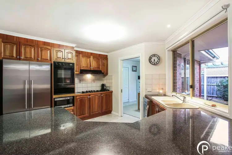 Sixth view of Homely house listing, 2 Tottington Rise, Berwick VIC 3806