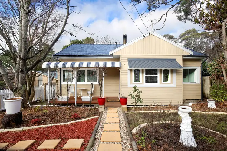 8 Goodare Street, Blackheath NSW 2785