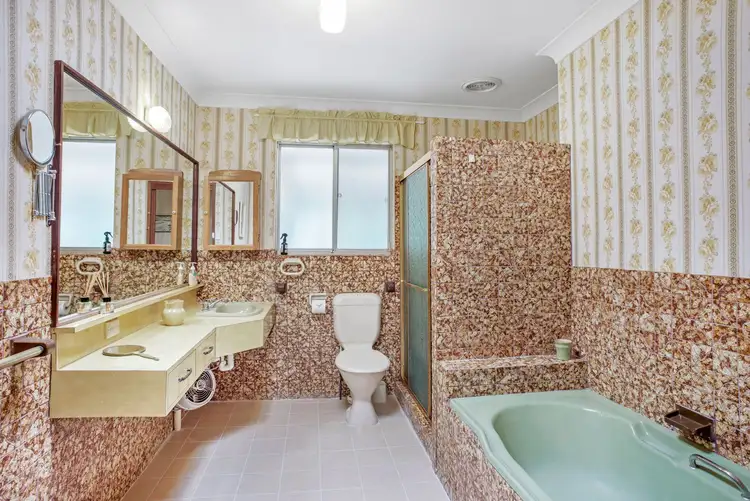 Sixth view of Homely house listing, 5-7 Waratah Road, Wentworth Falls NSW 2782