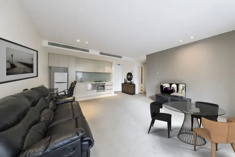 402/55 Queens Road, Melbourne VIC 3004