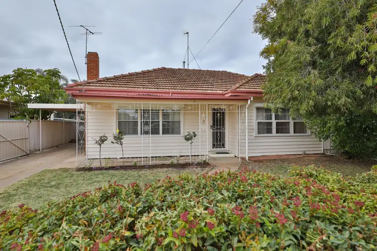 6 Logan Avenue, Mildura VIC 3500