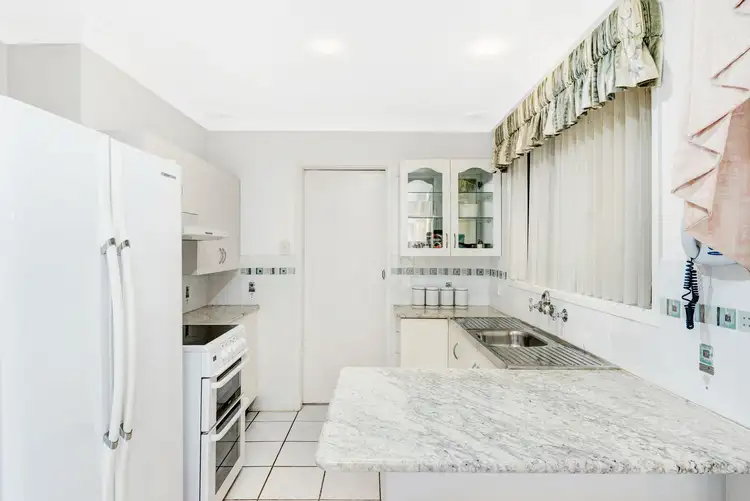 Third view of Homely villa listing, 5/6-8 Centennial Avenue, Long Jetty NSW 2261