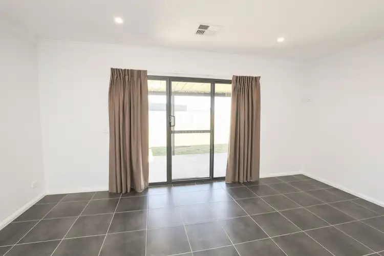 Seventh view of Homely townhouse listing, 2/373 Eighth Street, Mildura VIC 3500