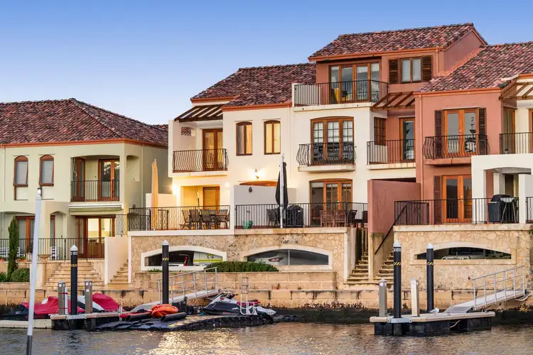 Main view of Homely villa listing, 32/18 Port Quays, Wannanup WA 6210