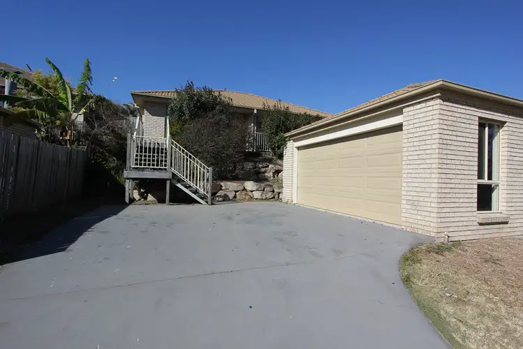 11 Michael Place, Oxley QLD 4075