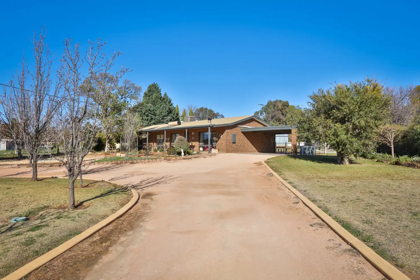 Main view of Homely house listing, 810 Karadoc Avenue, Irymple VIC 3498