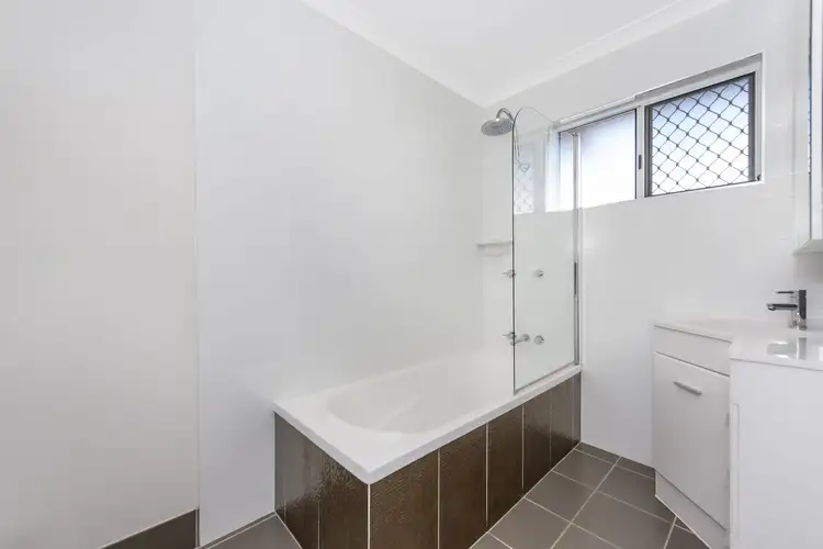 Sixth view of Homely house listing, 19 Fielding Way, Kirwan QLD 4817