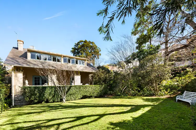 2 Beresford Crescent