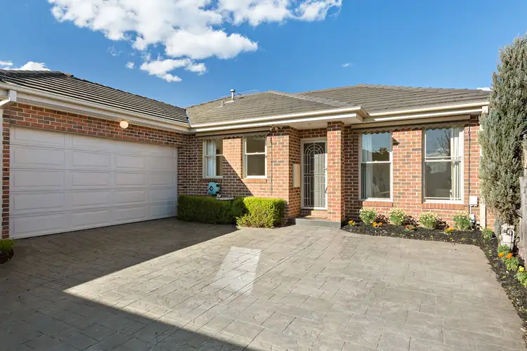 2/30 Creswell Avenue, Airport West VIC 3042