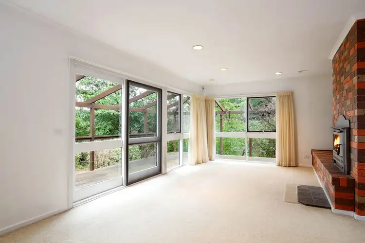 Fourth view of Homely house listing, 2 Gordon Road, Leura NSW 2780