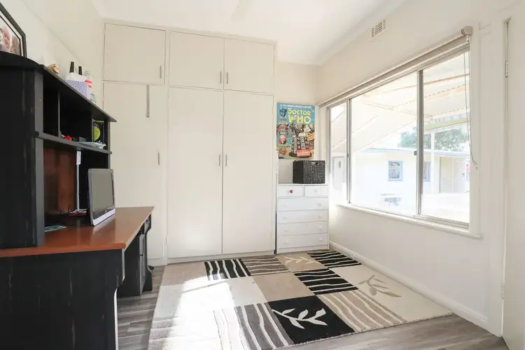 Seventh view of Homely house listing, 15 Floral Avenue West, Mildura VIC 3500