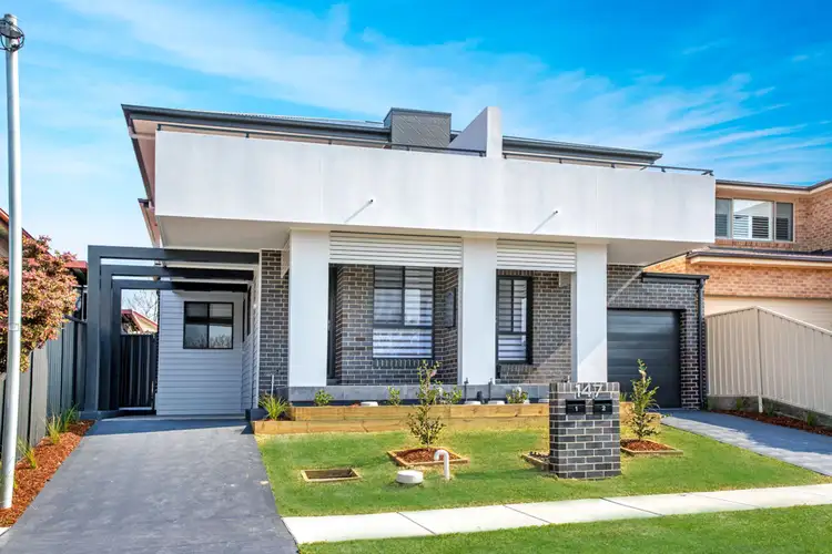 1/147 Young Road, Lambton NSW 2299