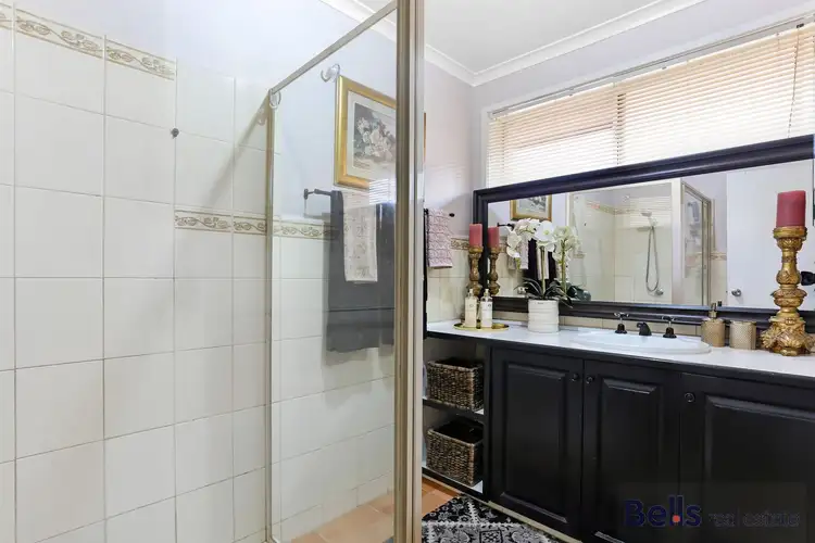 Sixth view of Homely house listing, 9 Cosma Court, Albanvale VIC 3021