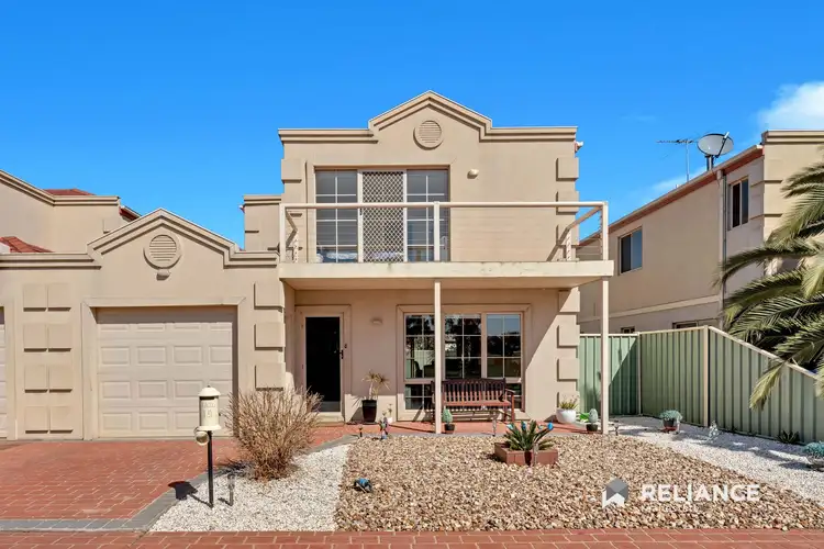 19 Barrington Terrace, Point Cook VIC 3030