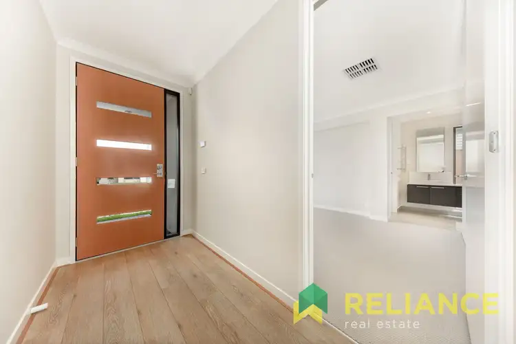 8 Challans Street, Truganina VIC 3029