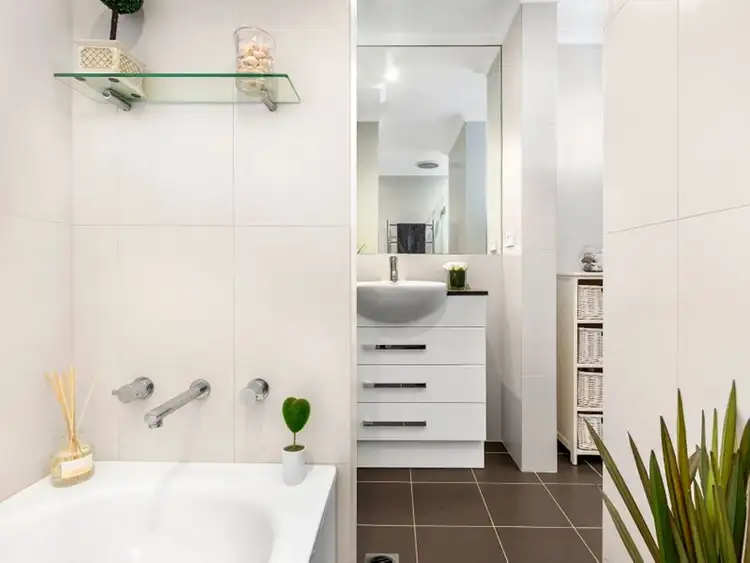 Sixth view of Homely apartment listing, 4/6-8 Longueville Road, Lane Cove NSW 2066