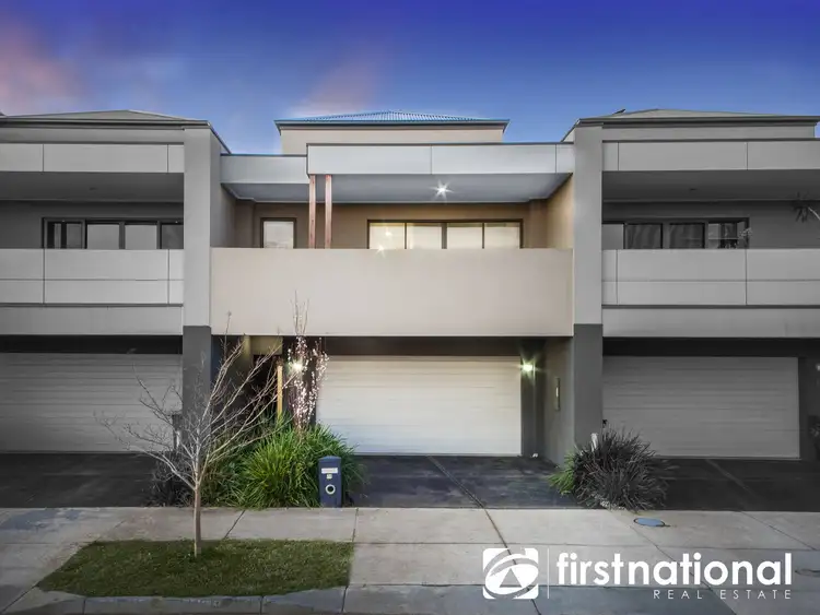 18 Swan Street, Pakenham VIC 3810