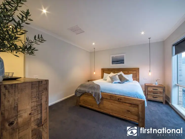 Sixth view of Homely house listing, 7 Edenbrook Circuit, Pakenham VIC 3810