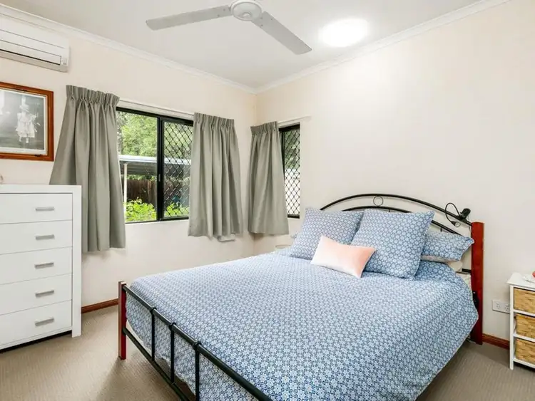Fifth view of Homely unit listing, 4/319 Severin Street, Parramatta Park QLD 4870
