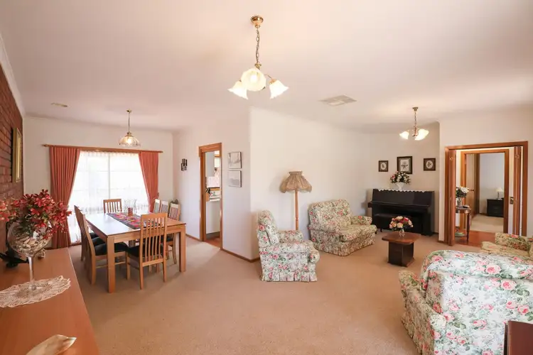 Sixth view of Homely house listing, 10 Canberra Avenue, Mildura VIC 3500