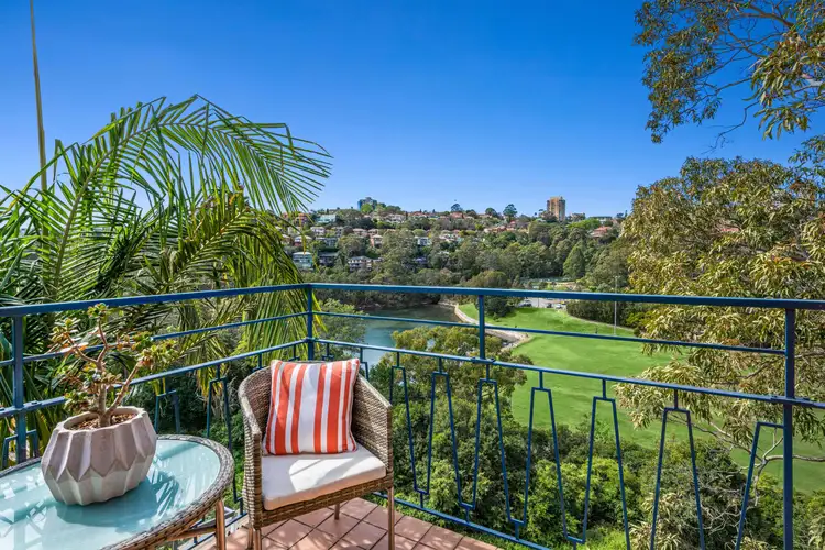 1/27 Churchill Crescent, Cammeray NSW 2062