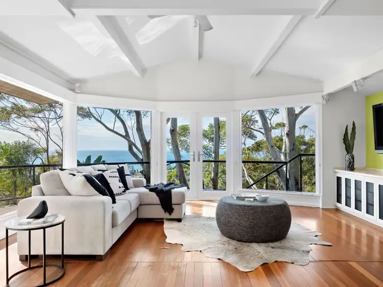 31 Cottee Crescent, Terrigal NSW 2260