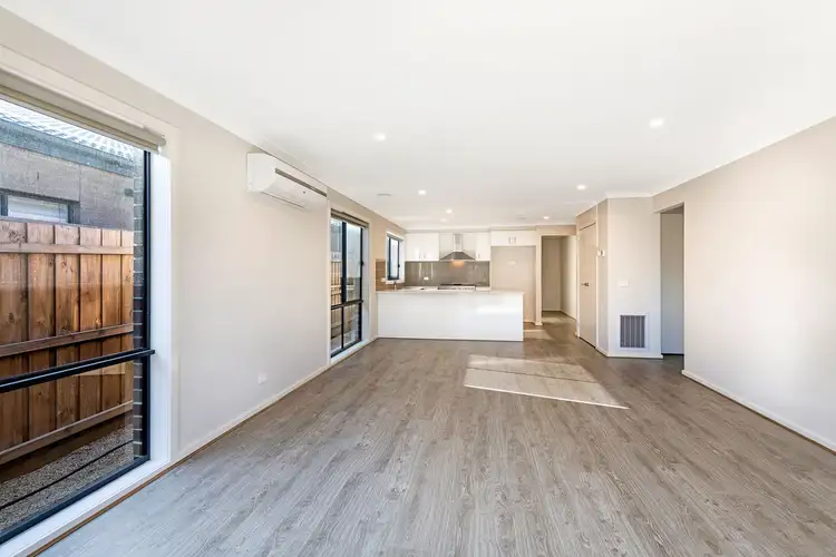 Fifth view of Homely house listing, 7 Chantelle Parade, Tarneit VIC 3029